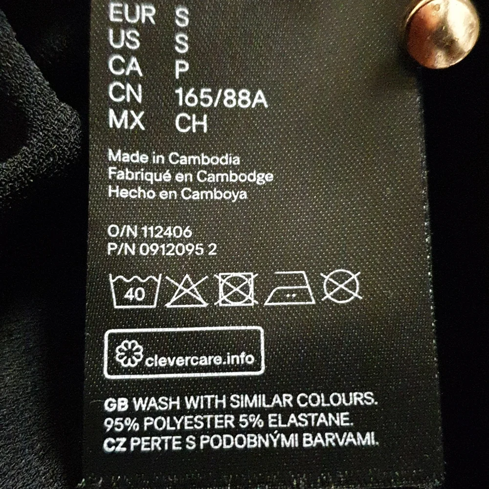 🎈SALE! Bundle 3 for $30. H&M black jersey dress - Picture 5 of 5
